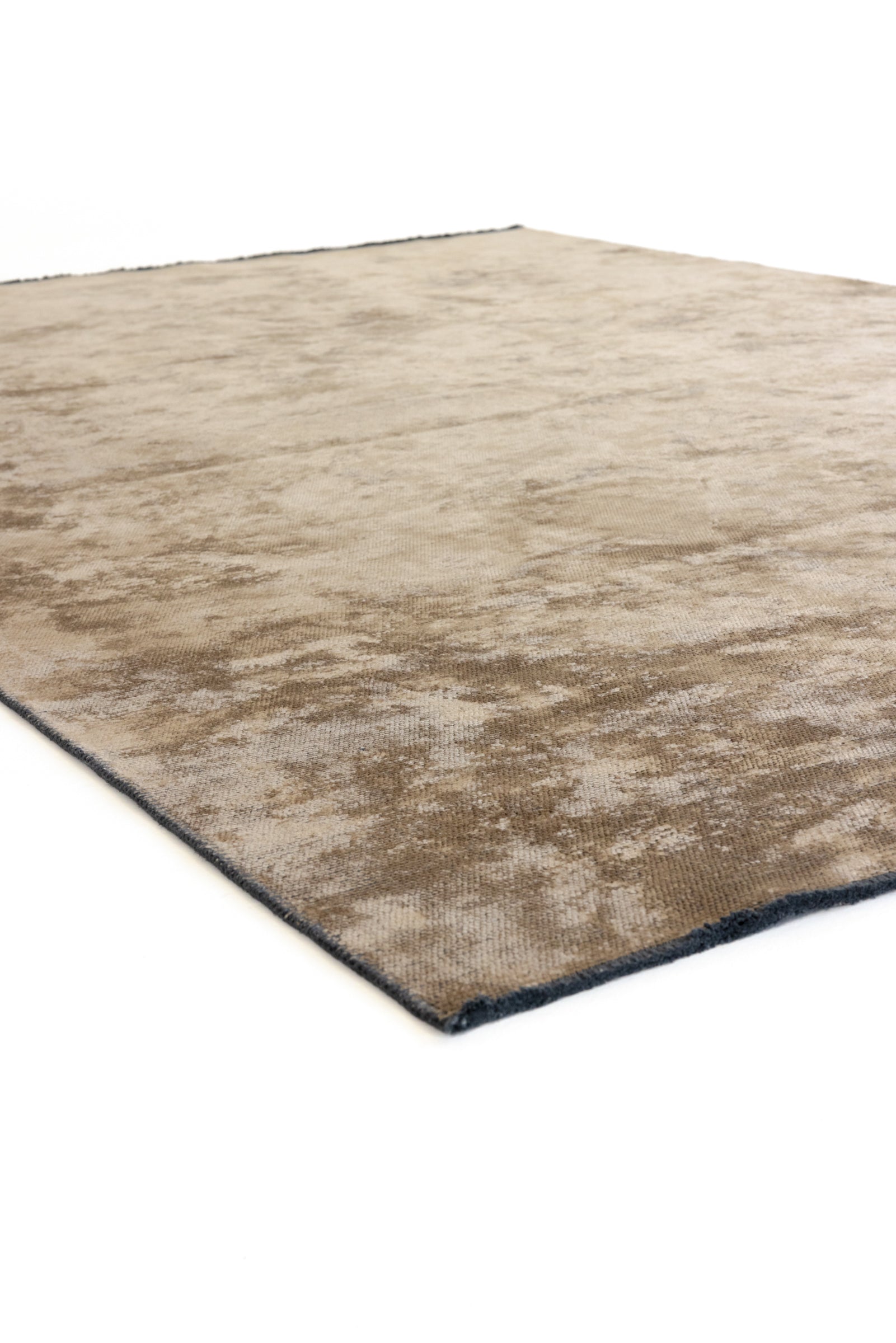 Ova taupe 240x340