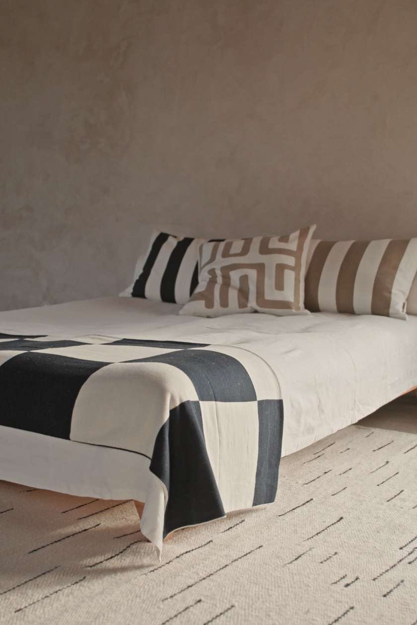 Galaxy Off white/ svart