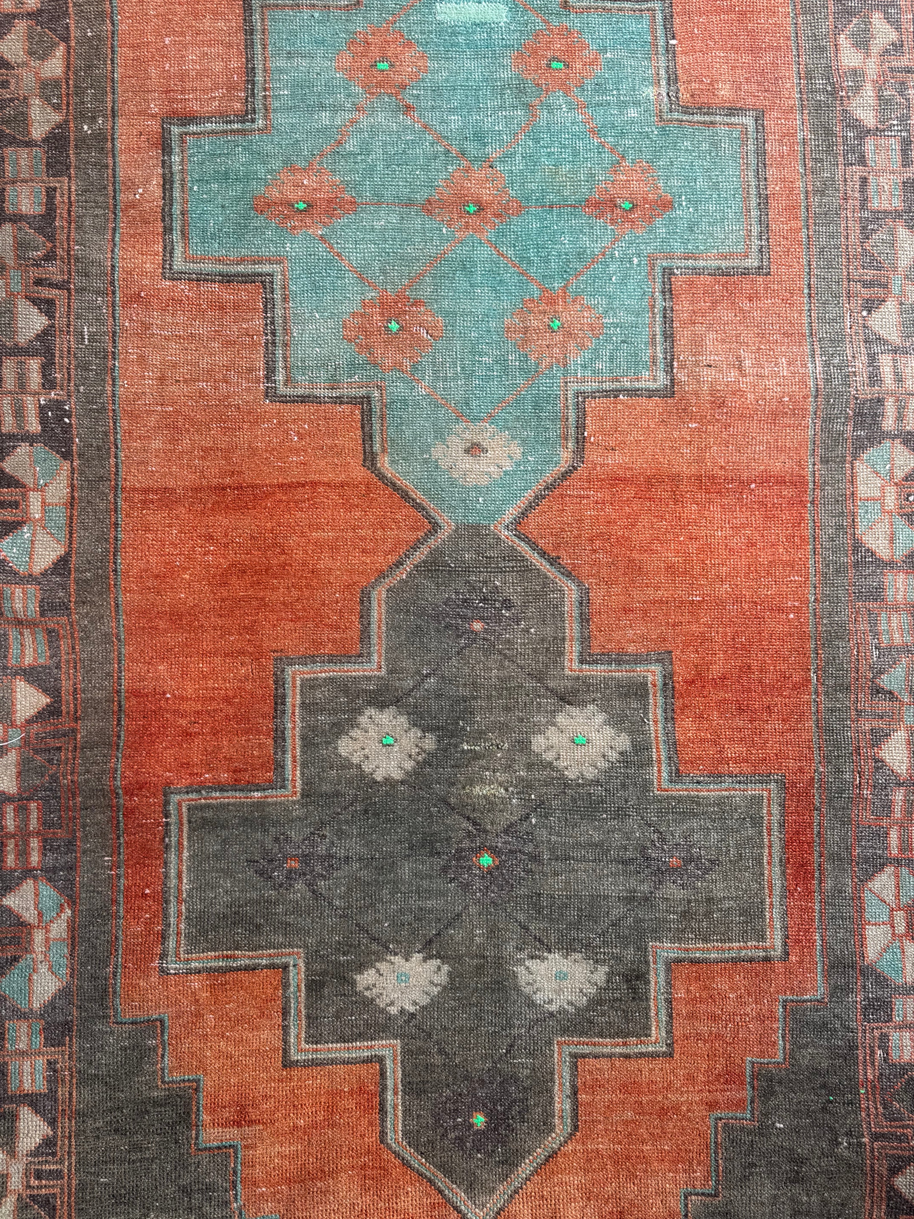 Tyrkneskur Vintage renningur Kcirt 123x374